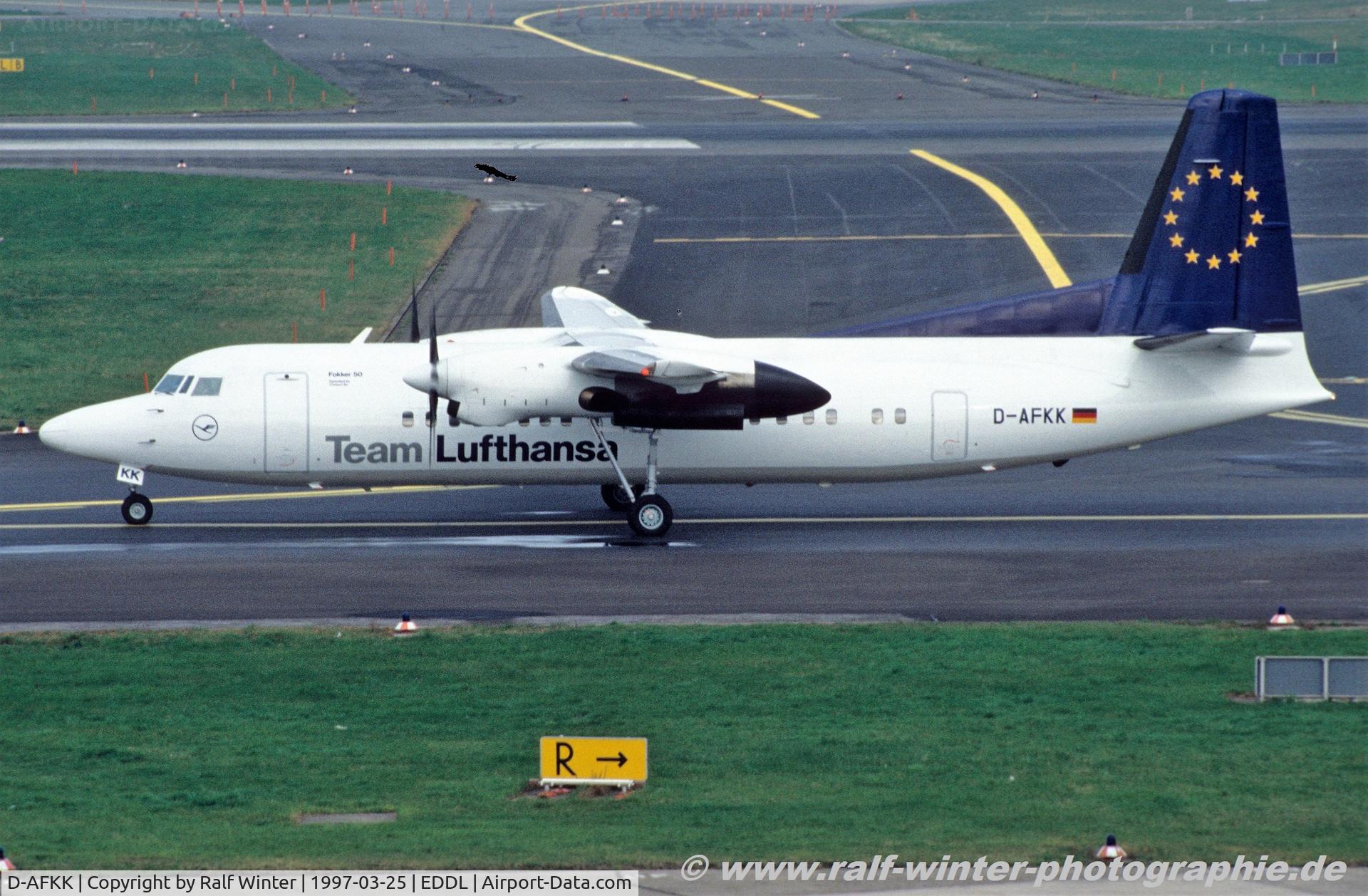 D-AFKK, 1990 Fokker 50 C/N 20205, Fokker 50 F27 Mark 050 - 3T KIS Contactair 'Team Lufthansa' - 20205 - D-AFKK - 25.03.1997 - DUS