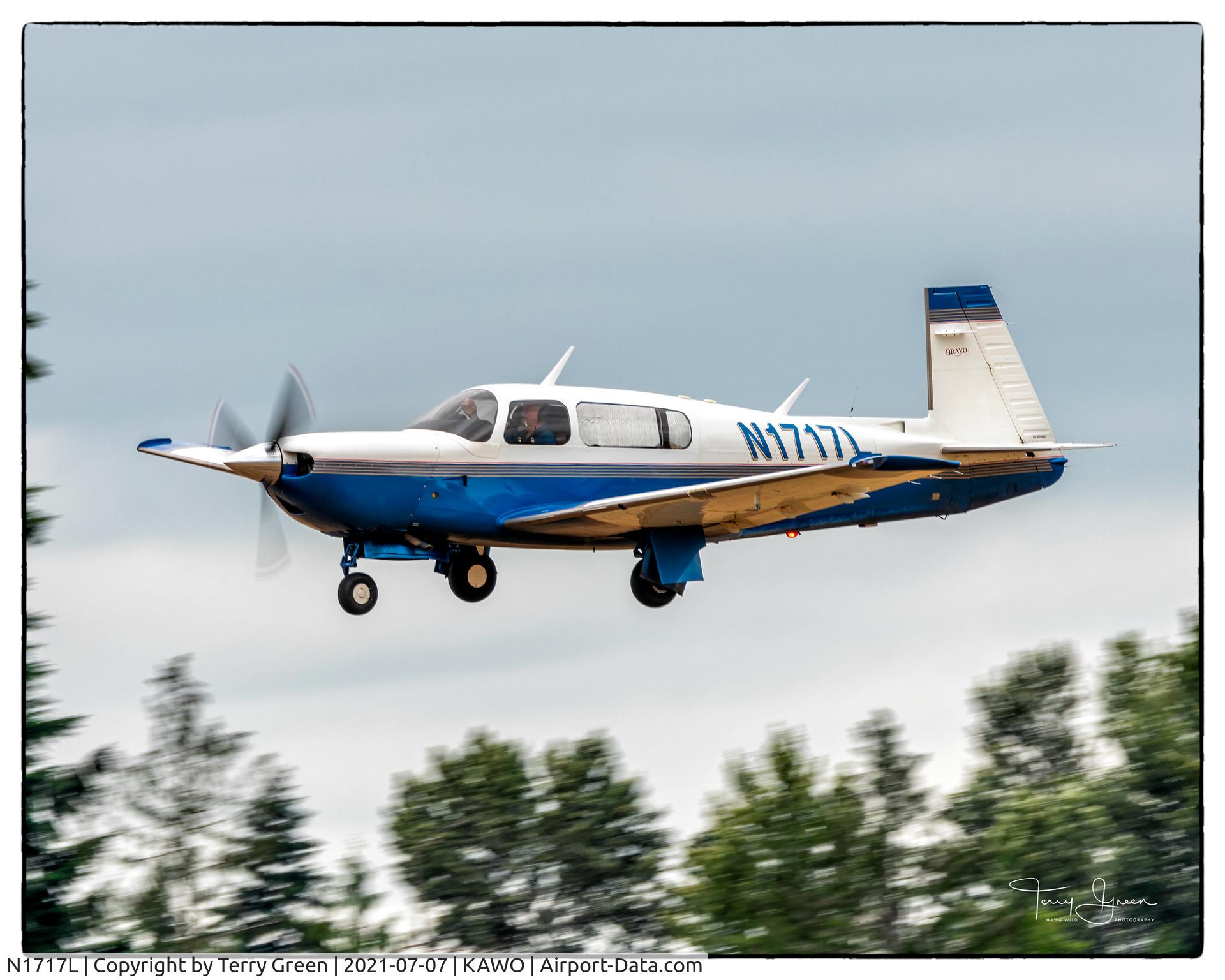 N1717L, 2000 Mooney M20M Bravo C/N 27-0289, KAWO