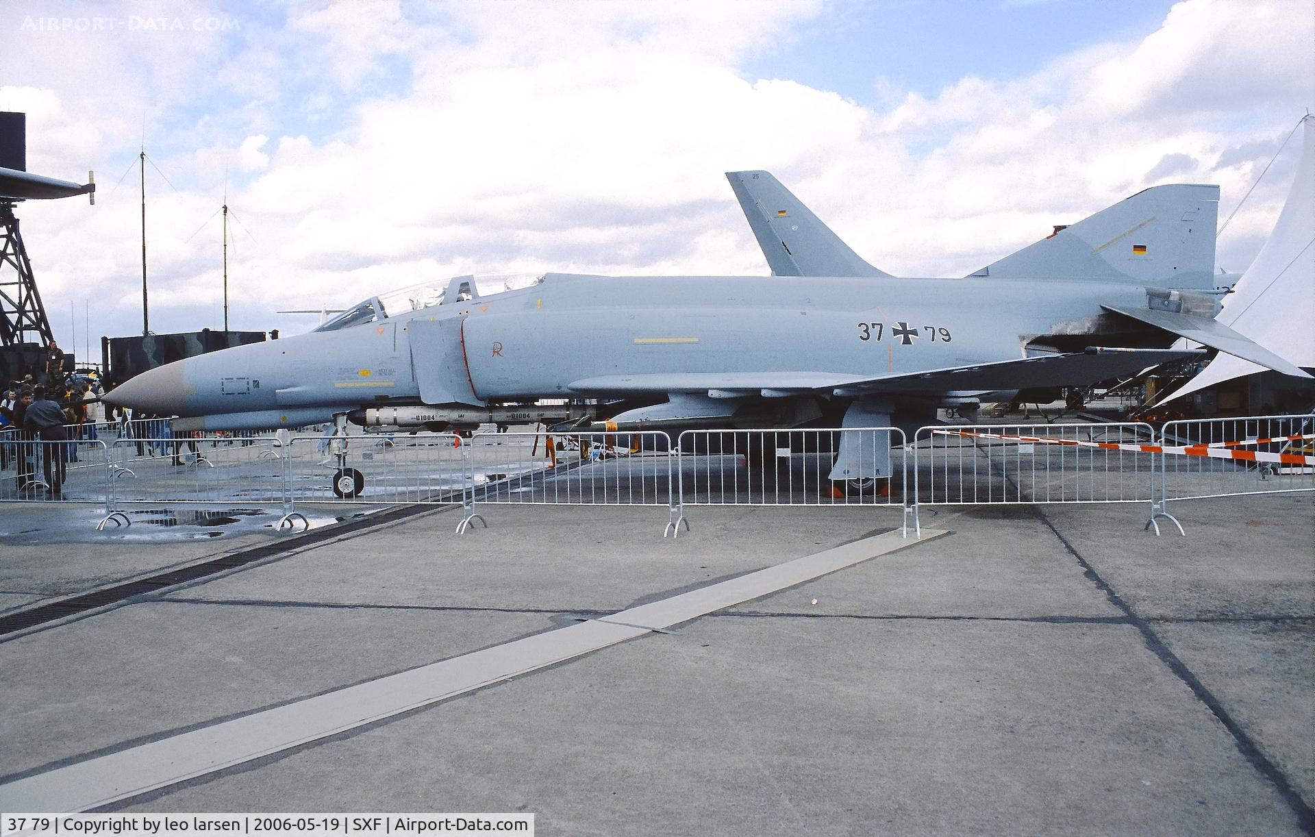 37 79, McDonnell Douglas F-4F Phantom II C/N 4327, Berlin ILA 19.5.2006