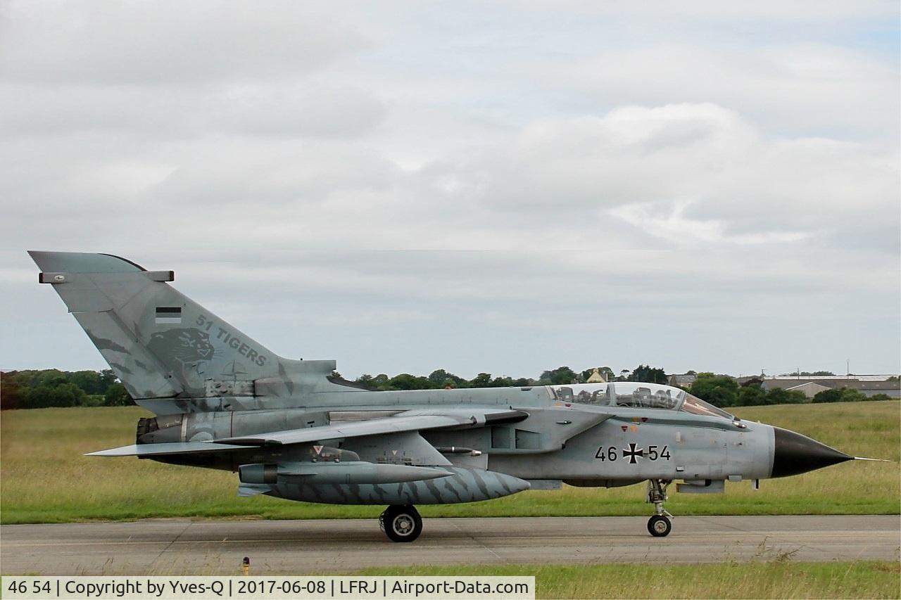 46 54, Panavia Tornado ECR C/N 898/GS287/4354, Panavia Tornado ECR, Taxiing to flight line, Landivisiau Naval Air Base (LFRJ) Tiger Meet 2017