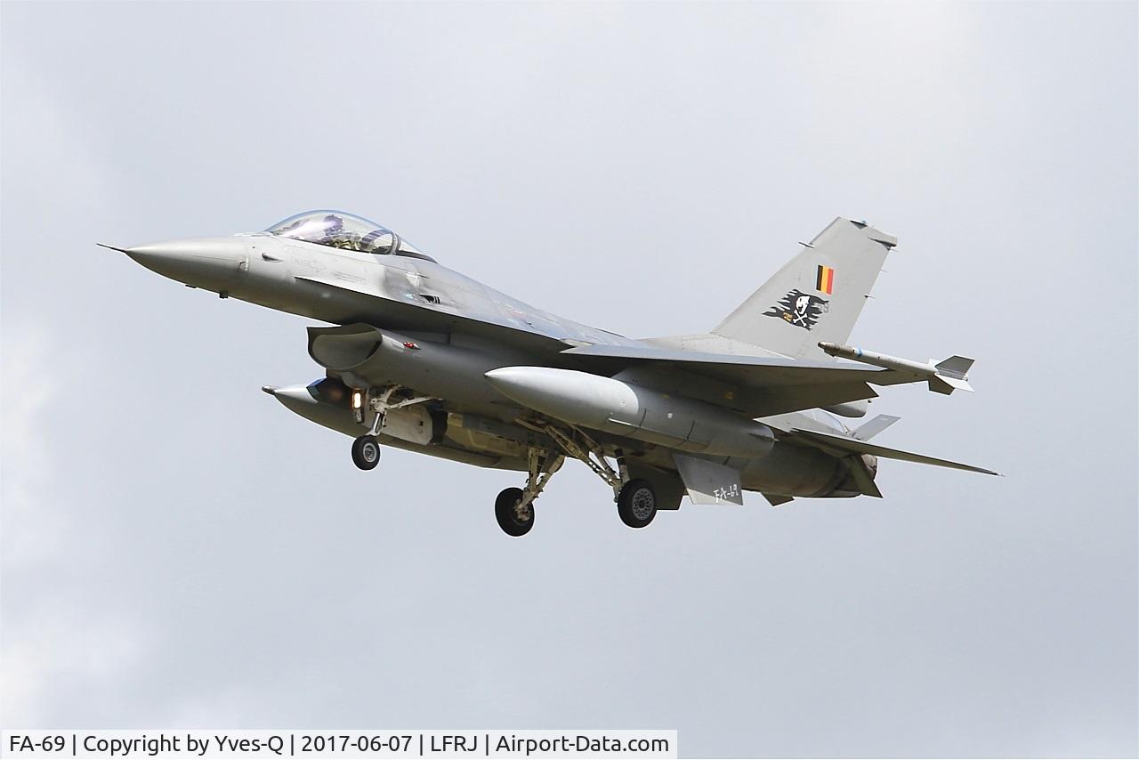 FA-69, 1983 SABCA F-16AM Fighting Falcon C/N 6H-69, SABCA F-16AM Fighting Falcon, Short approach rwy 26, Landivisiau Naval Air Base (LFRJ) Tiger Meet 2017