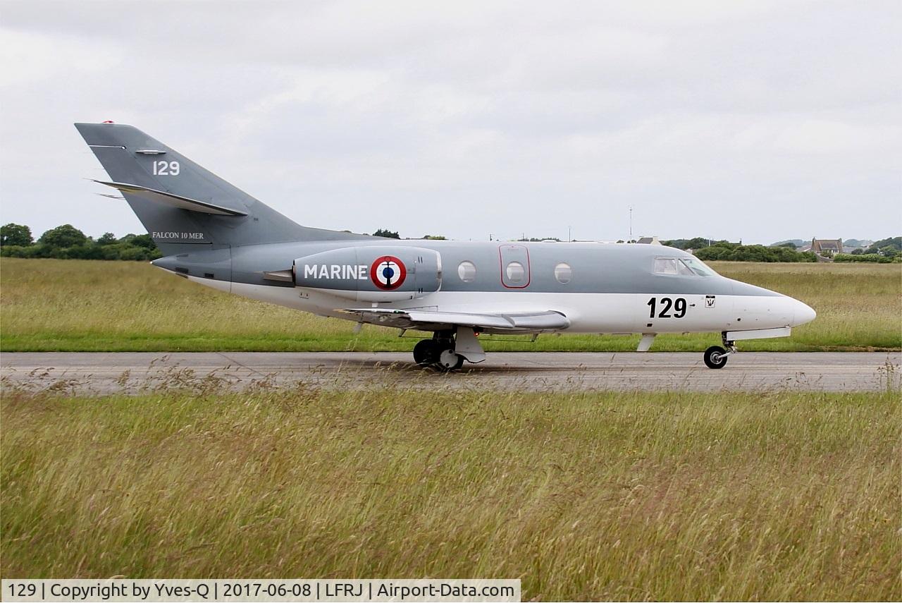129, 1978 Dassault Falcon 10MER C/N 129, Dassault Falcon 10MER, taxiing to holding point rwy 26, Landivisiau Naval Air Base (LFRJ) Tiger Meet 2017