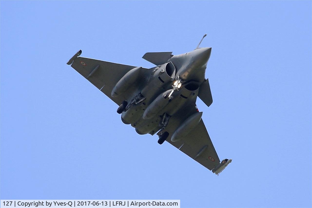 127, Dassault Rafale C C/N 127, Dassault Rafale C, Short approach rwy 08, Landivisiau Naval Air Base (LFRJ) Tiger Meet 2017