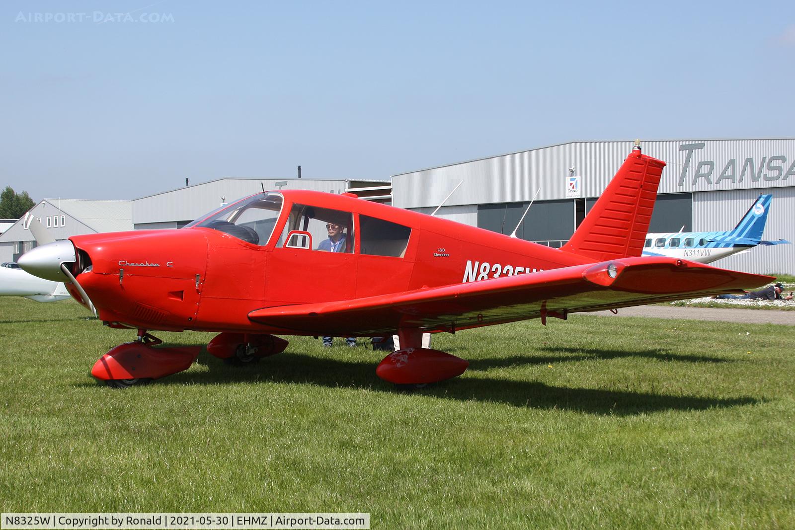 N8325W, 1965 Piper PA-28-180 Cherokee C/N 28-2502, at ehmz