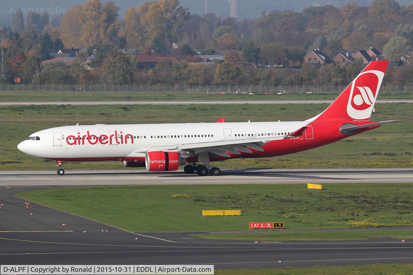 D-ALPF, 2002 Airbus A330-223 C/N 476, at dus