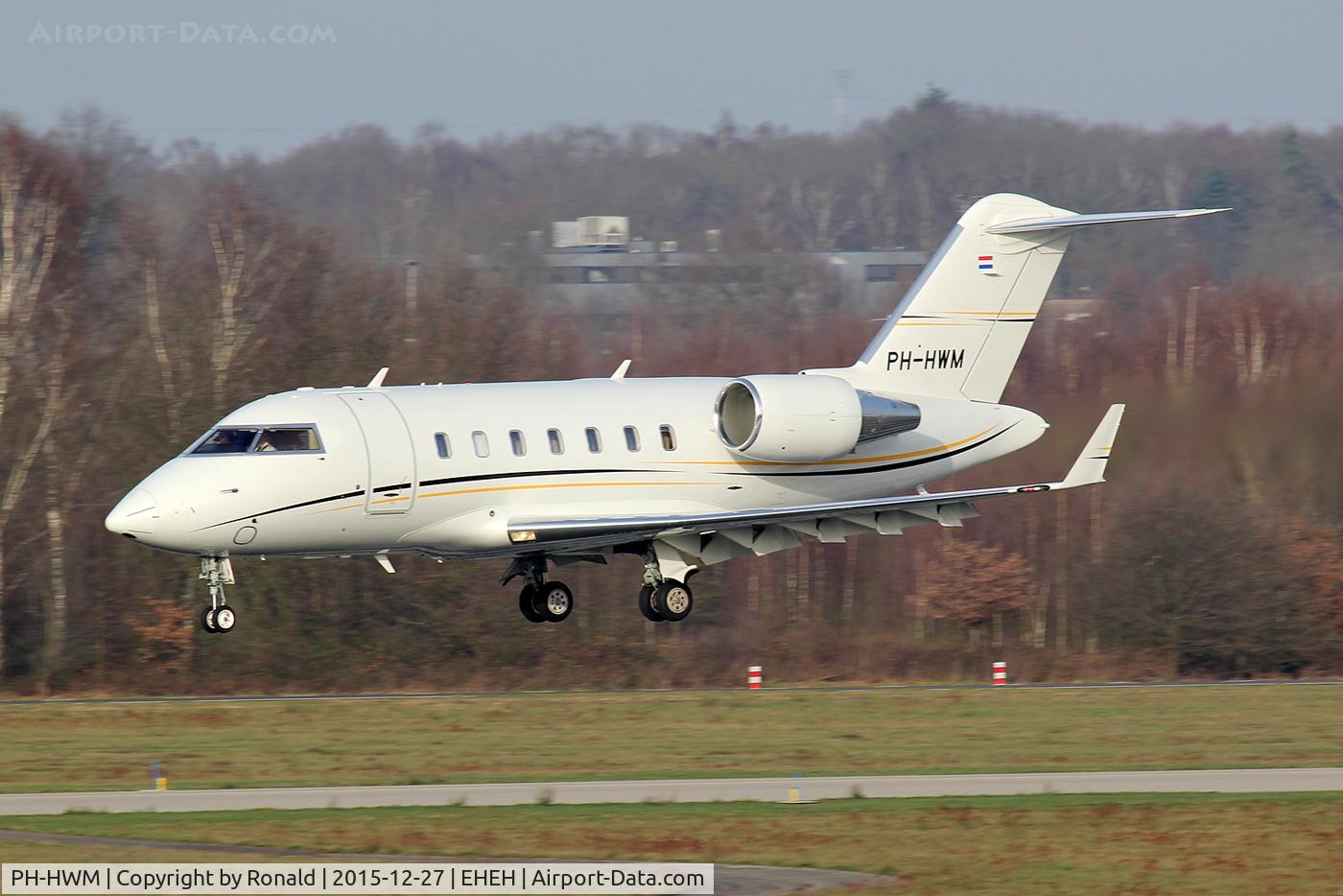 PH-HWM, 2013 Bombardier Challenger 605 (CL-600-2B16) C/N 5937, at eheh