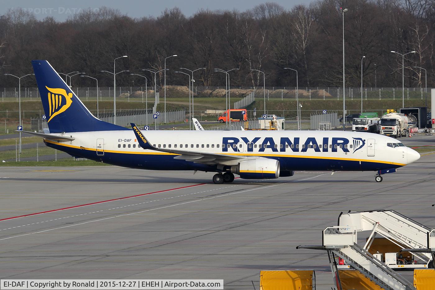 EI-DAF, 2002 Boeing 737-8AS C/N 29939, at eheh