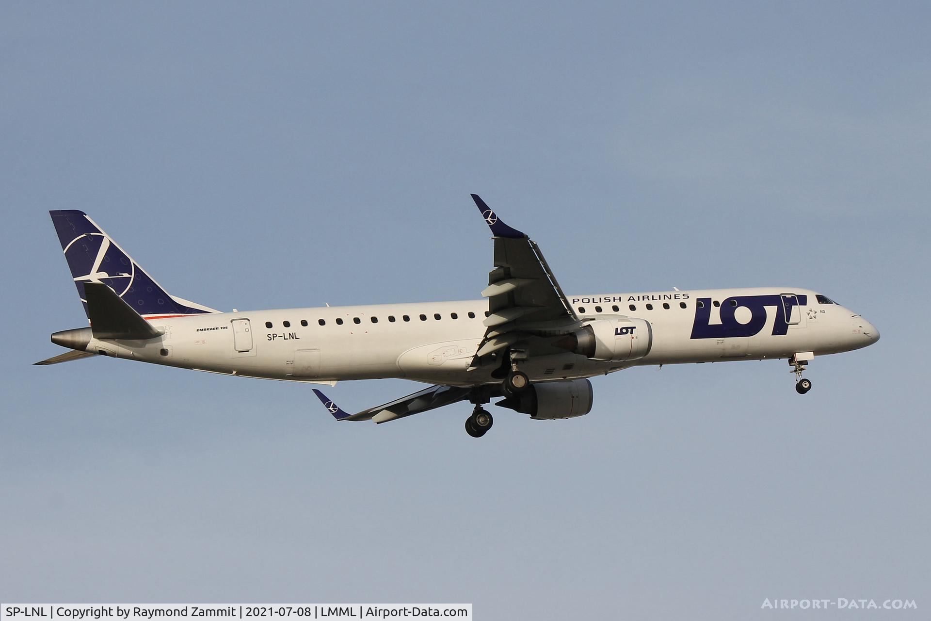 SP-LNL, 2010 Embraer 195AR (ERJ-190-200 IGW) C/N 19000382, Embraer 195LR SP-LNL LOT Polish Airlines