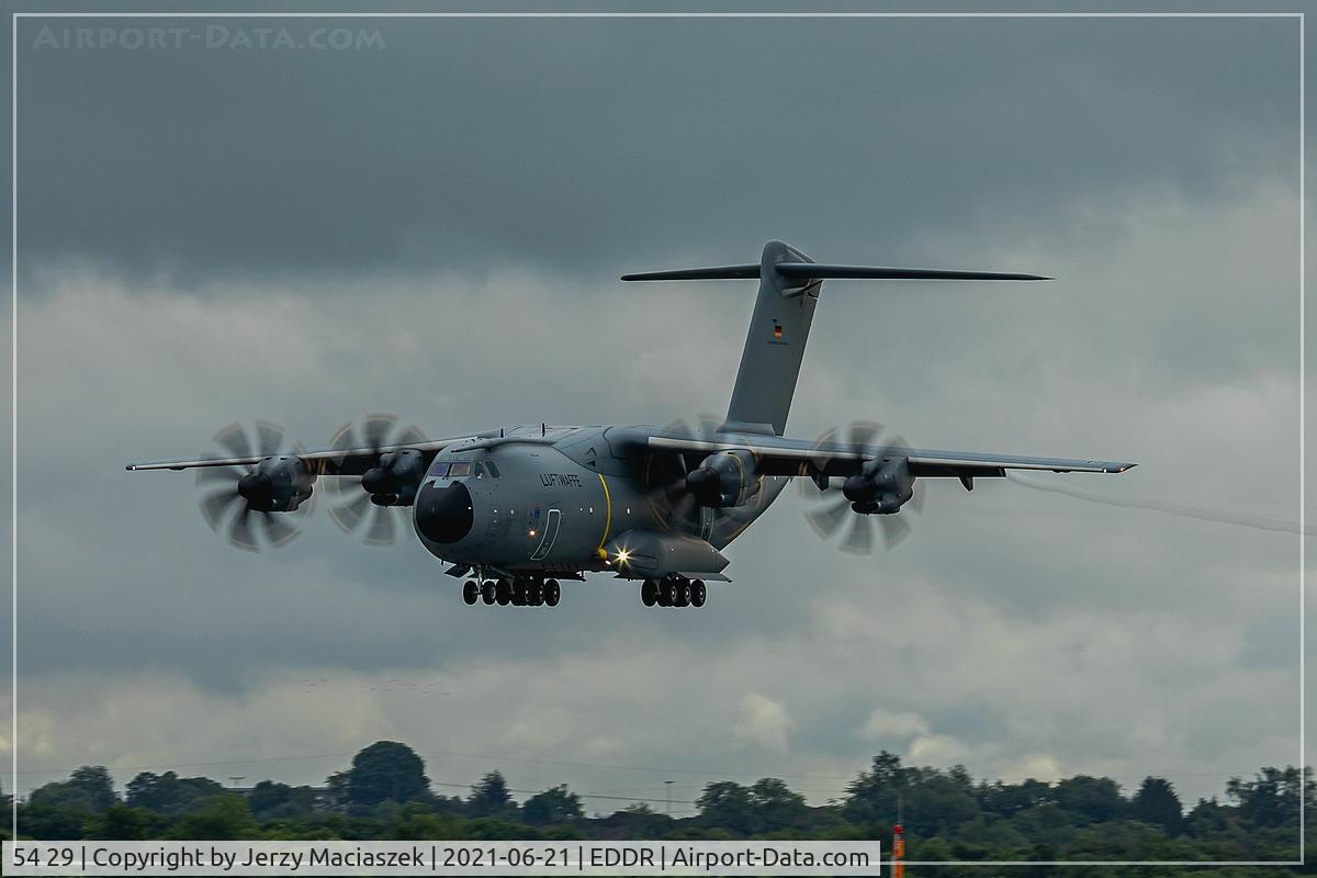 54 29, 2019 Airbus A400M-180 Atlas C/N 090, Airbus A400M-180 Atlas, c/n: 090
