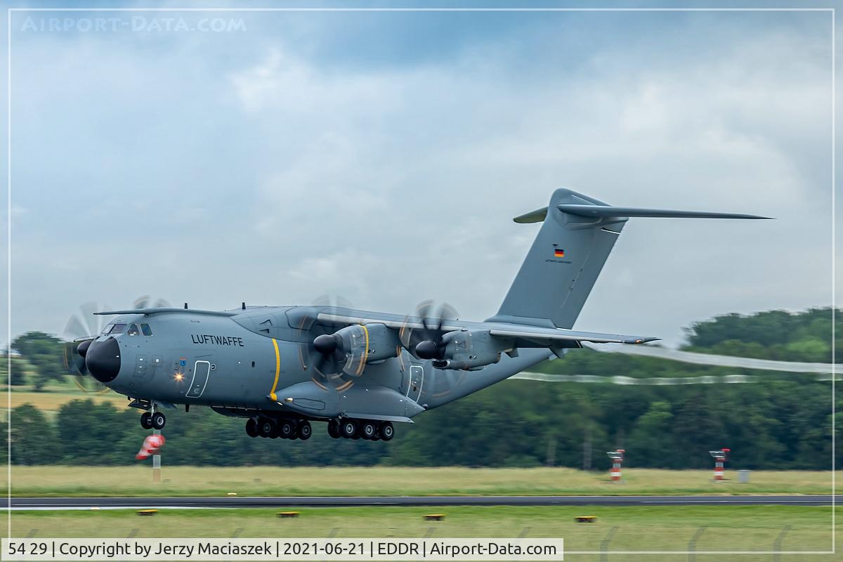 54 29, 2019 Airbus A400M-180 Atlas C/N 090, Airbus A400M-180 Atlas, c/n: 090
