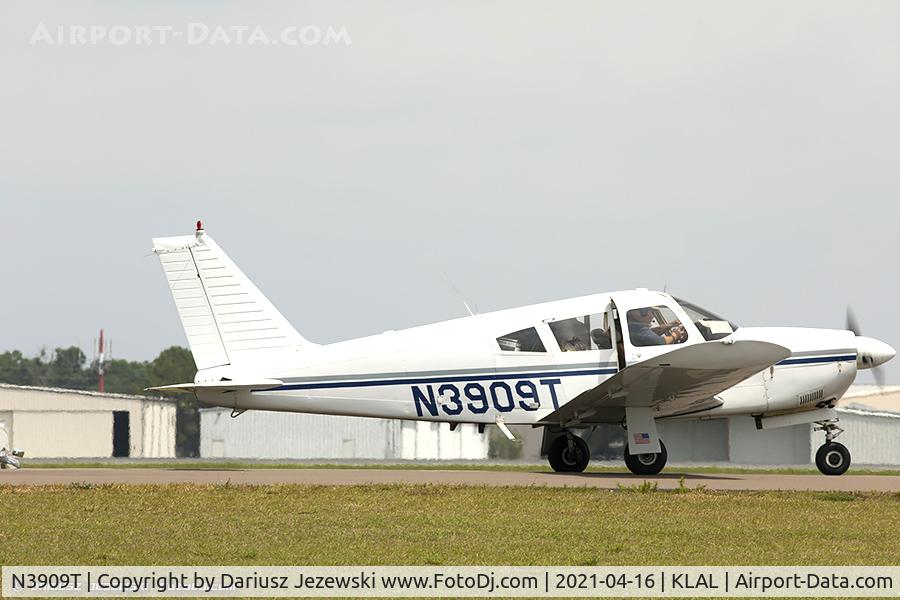 N3909T, 1967 Piper PA-28R-180 Cherokee Arrow C/N 28R-30244, Piper PA-28R-180 Cherokee Arrow  C/N 28R-30244, N3909T