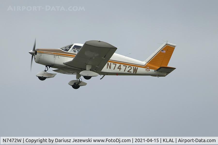 N7472W, 1963 Piper PA-28-180 Cherokee C/N 28-1377, Piper PA-28-180 Cherokee  C/N 28-1377, N7472W