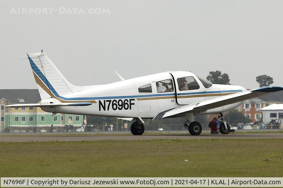 N7696F, 1976 Piper PA-28-151 C/N 28-7715244, Piper PA-28-151 Cherokee Warrior  C/N 28-7715244, N7696F