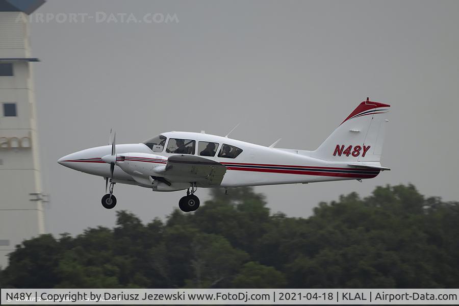 N48Y, 1981 Piper PA-23-250 C/N 27-8154022, Piper PA-23-250 Apache  C/N 27-8154022, N48Y
