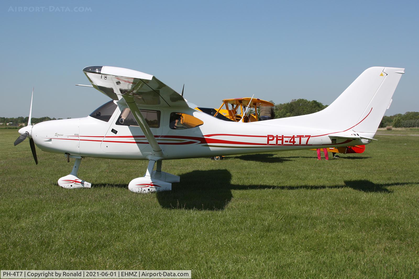 PH-4T7, TL Ultralight TL-3000 Sirius C/N 19SI185, at ehmz