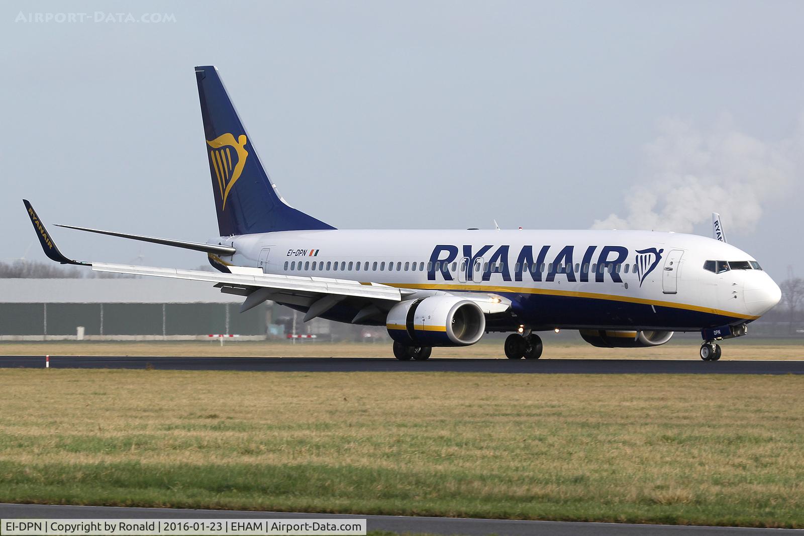 EI-DPN, 2007 Boeing 737-8AS C/N 35549, at spl