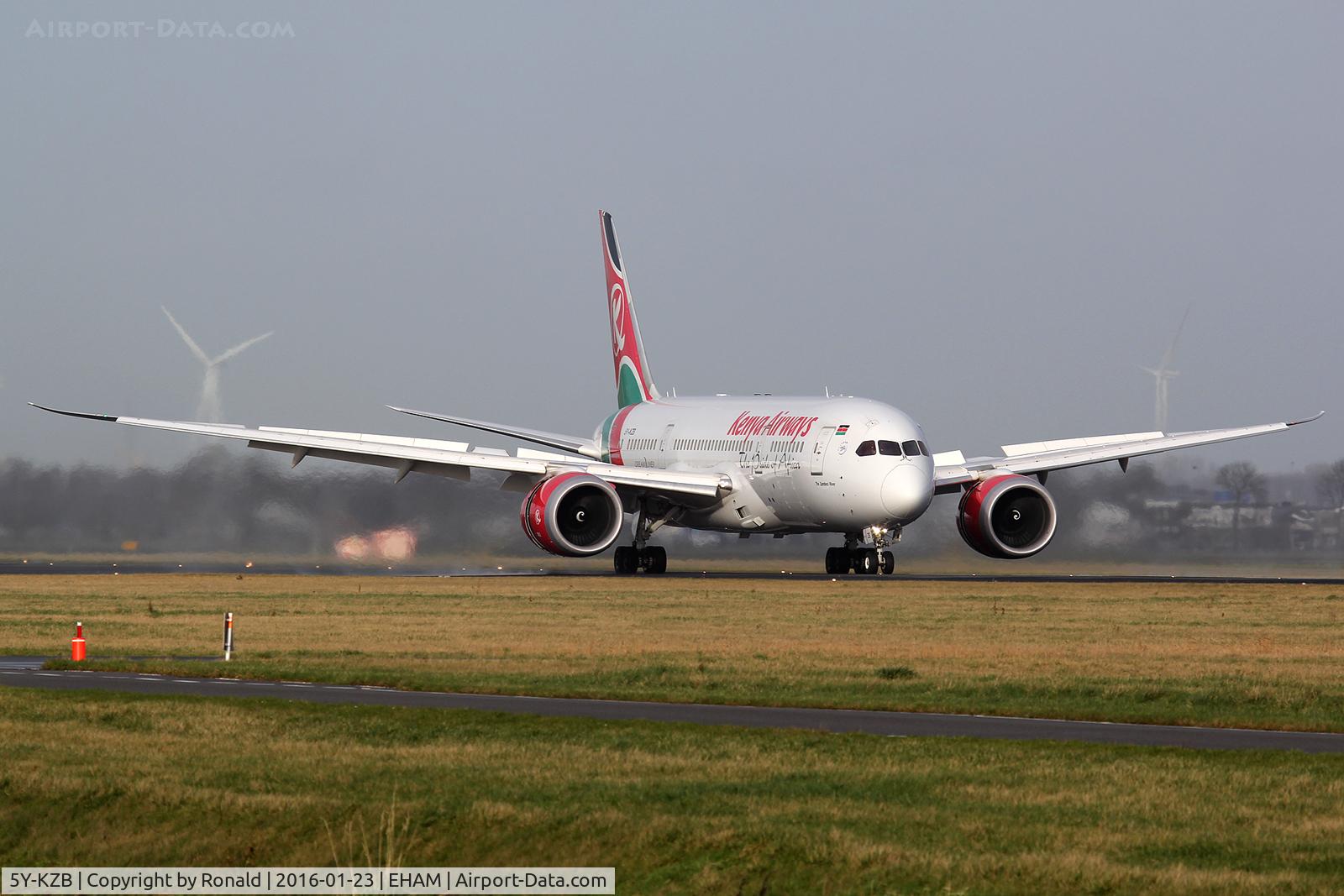 5Y-KZB, 2014 Boeing 787-8 Dreamliner C/N 35511, at spl