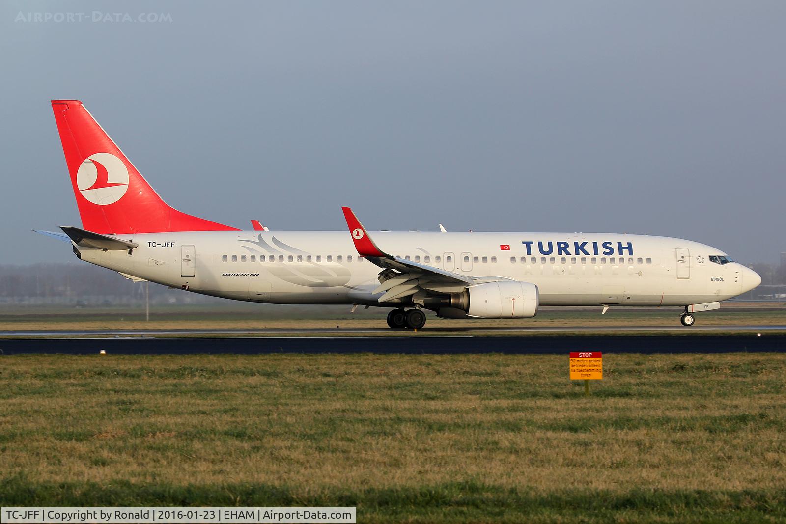 TC-JFF, 1998 Boeing 737-8F2 C/N 29768, at spl