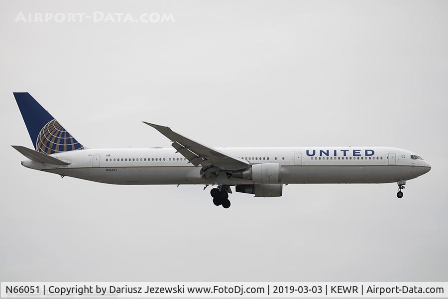 N66051, 2000 Boeing 767-424/ER C/N 29446, Boeing 767-424/ER - United Airlines  C/N 29446, N66051