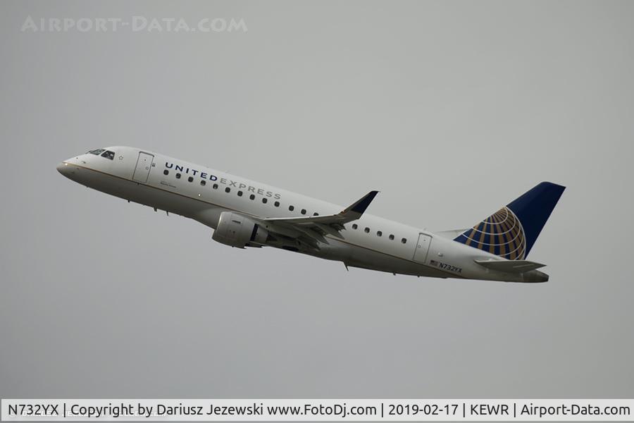 N732YX, 2015 Embraer 175LR (ERJ-170-200LR) C/N 17000521, Embraer 175LR (ERJ-170-200LR) - United Express (Republic Airlines)   C/N 17000521, N732YX