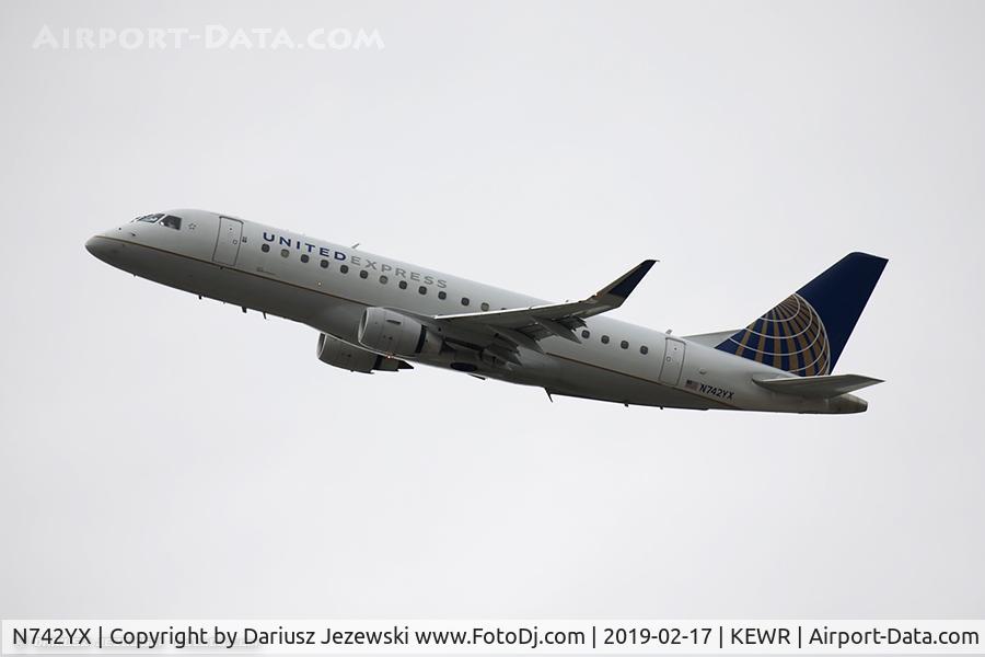 N742YX, 2017 Embraer 175LR (ERJ-170-200LR) C/N 17000654, Embraer 175LR (ERJ-170-200LR) - United Express (Republic Airlines)   C/N 17000654, N742YX
