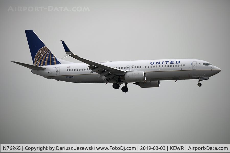N76265, 2001 Boeing 737-824 C/N 31585, Boeing 737-824 - United Airlines  C/N 31585, N76265