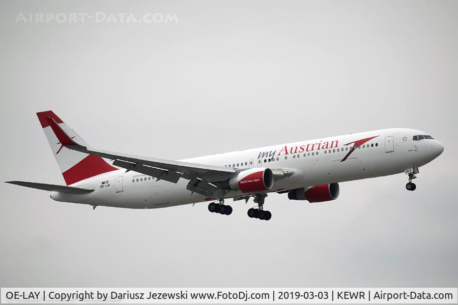 OE-LAY, 1998 Boeing 767-3Z9/ER C/N 29867, Boeing 767-3Z9/ER - Austrian Airlines  C/N 29867, OE-LAY