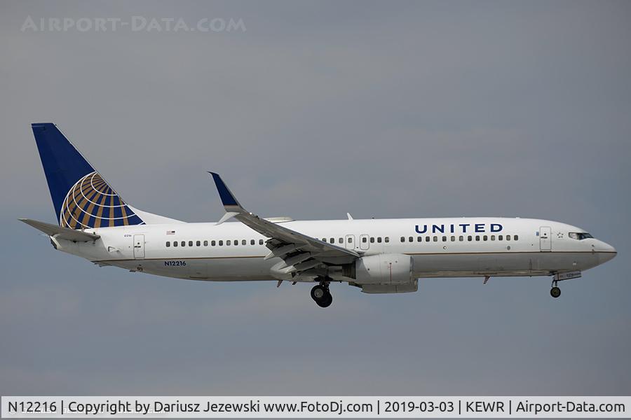 N12216, 1998 Boeing 737-824 C/N 28776, Boeing 737-824 - United Airlines  C/N 28776, N12216