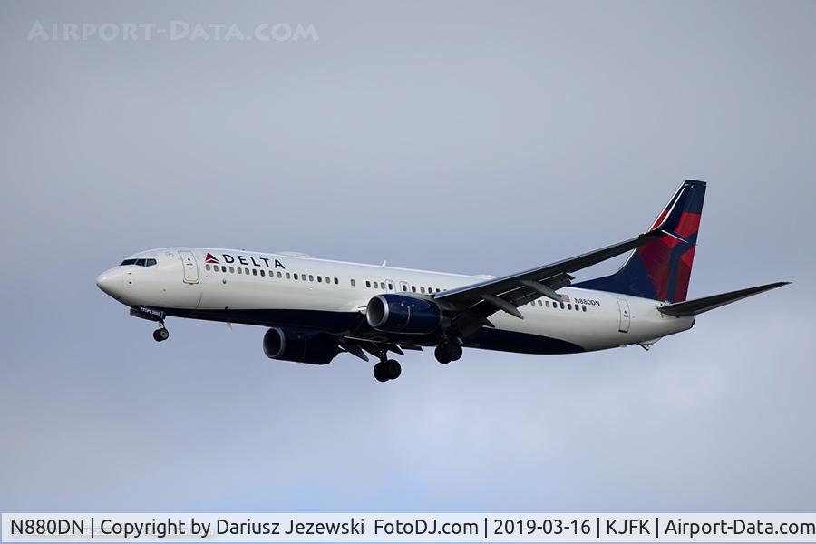 N880DN, Boeing 737-900ER C/N 31991, Boeing 737-932/ER - Delta Air Lines  C/N 31991, N880DN