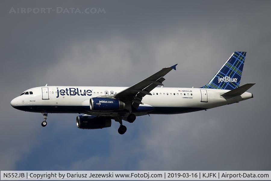 N552JB, 2002 Airbus A320-232 C/N 1861, Airbus A320-232 