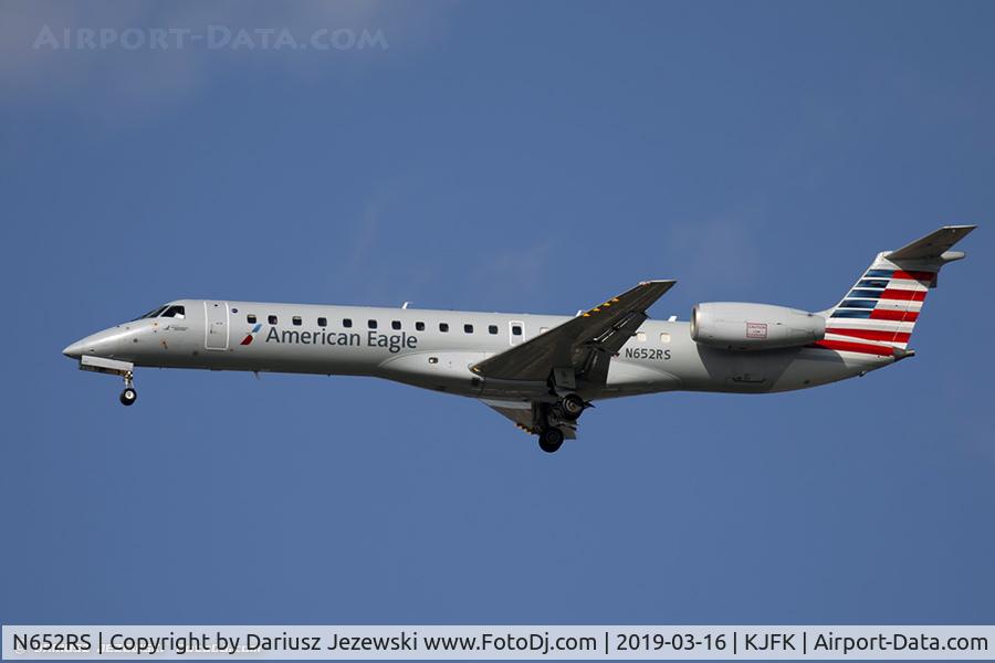 N652RS, 2001 Embraer ERJ-145LR (EMB-145LR) C/N 145432, Embraer ERJ-145LR (EMB-145LR) - American Eagle (Envoy air)   C/N 145432, N652RS