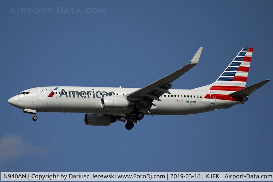 N940AN, 2000 Boeing 737-823 C/N 30598, Boeing 737-823 - American Airlines  C/N 30598, N940AN