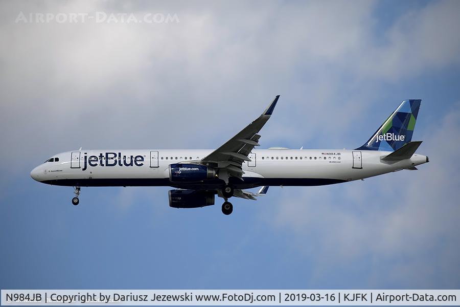 N984JB, 2017 Airbus A321-231 C/N 7815, Airbus A321-231 
