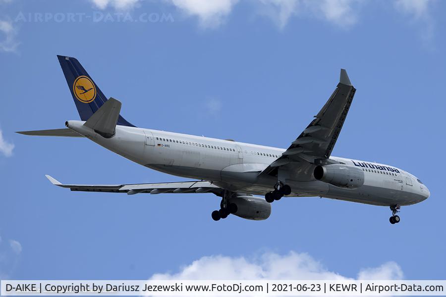 D-AIKE, 2004 Airbus A330-343X C/N 636, Airbus A330-343 - Lufthansa  C/N 636, D-AIKE
