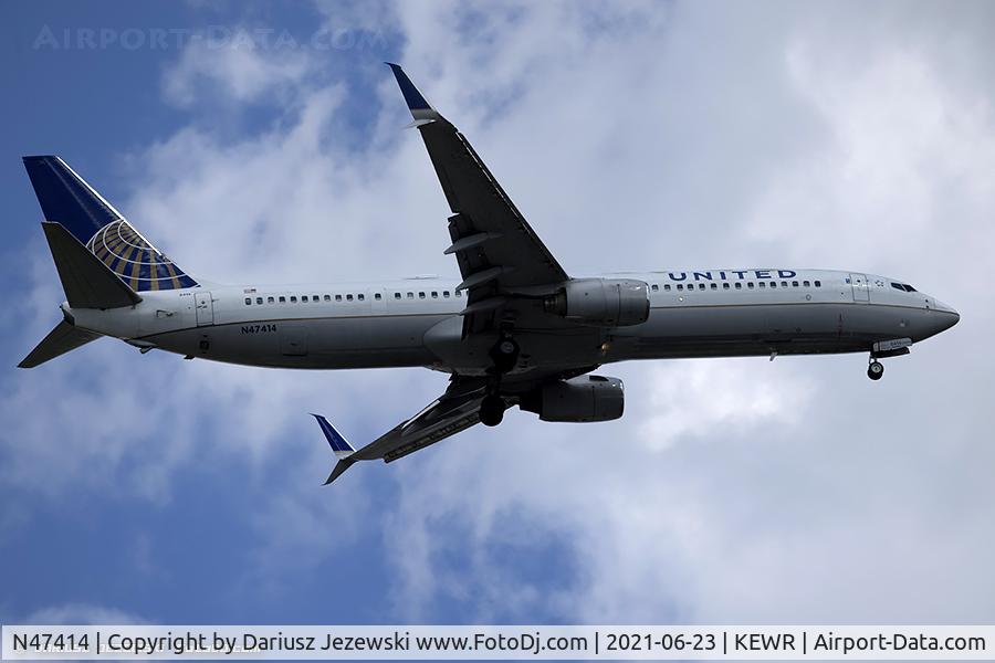 N47414, 2008 Boeing 737-924/ER C/N 32827, Boeing 737-924/ER - United Airlines  C/N 32827, N47414