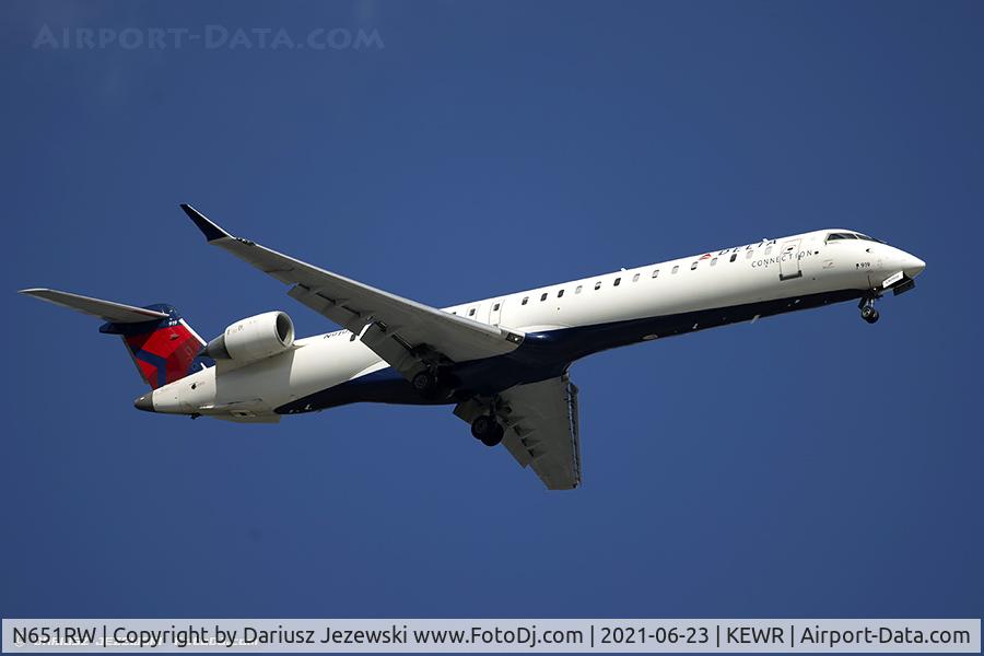 N651RW, 2005 Embraer 170SE (ERJ-170-100SE) C/N 17000072, Embraer ERJ-170-100SE- United Express (Republic Airlines)  C/N 17000072, N651RW