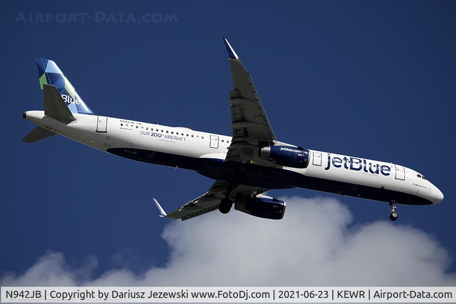 N942JB, 2014 Airbus A321-231 C/N 6279, Airbus A321-231  