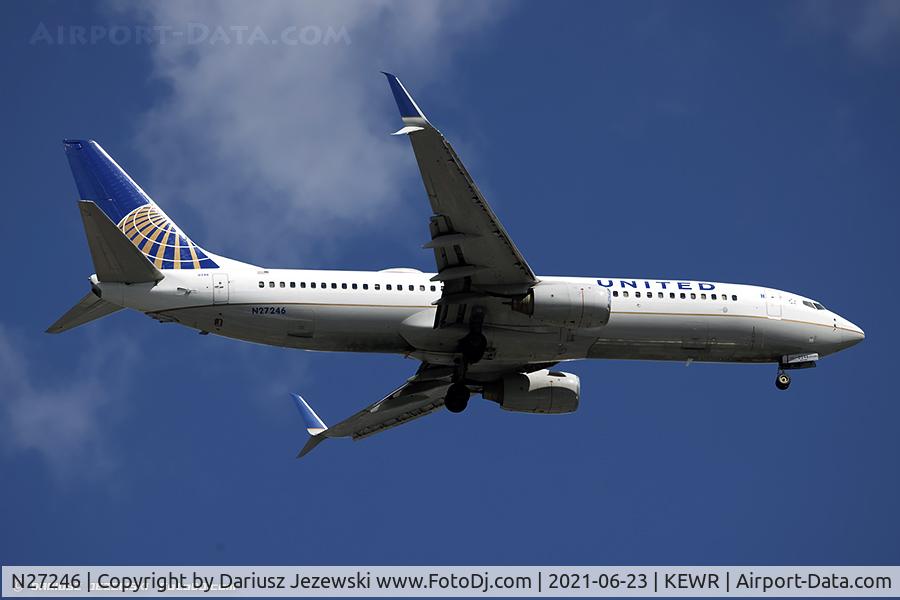 N27246, 1999 Boeing 737-824 C/N 28956, Boeing 737-824 - United Airlines  C/N 28956, N27246