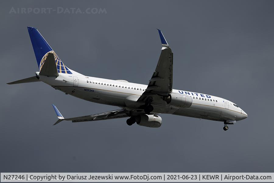 N27246, 1999 Boeing 737-824 C/N 28956, Boeing 737-824 - United Airlines  C/N 28956, N27246