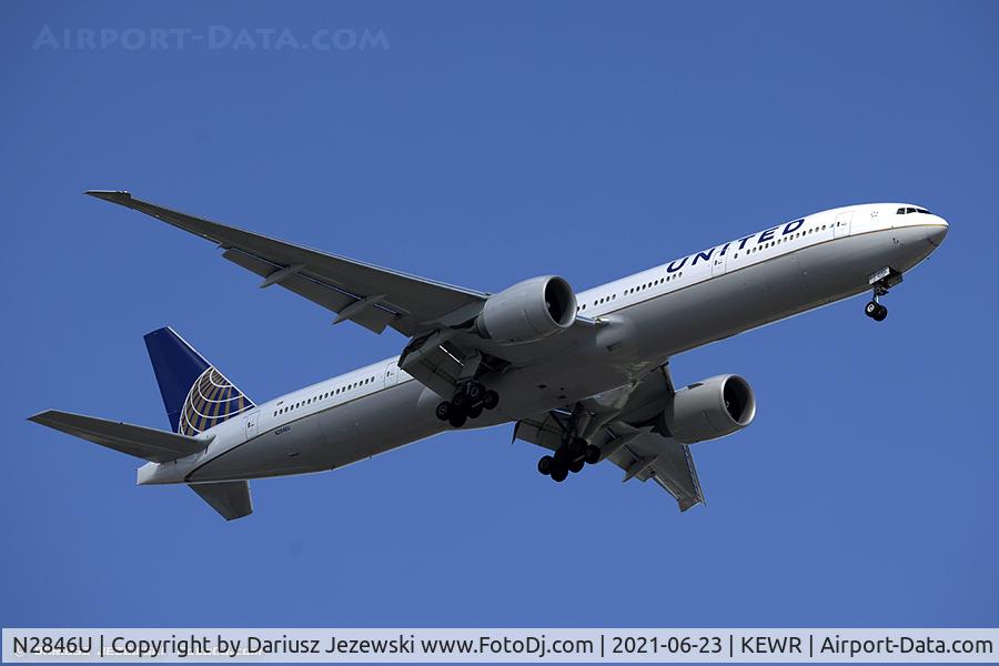 N2846U, 2018 Boeing 777-300/ER C/N 64990, Boeing 777-322/ER - United Airlines  C/N 64990, N2846U
