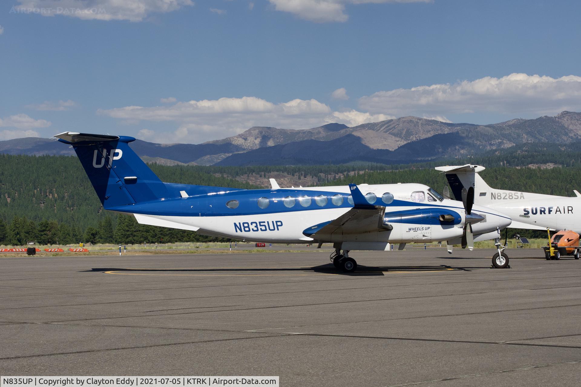 N835UP, 2014 Beechcraft B300 Super King Air 350 C/N FL-965, Truckee airport California 2021.
