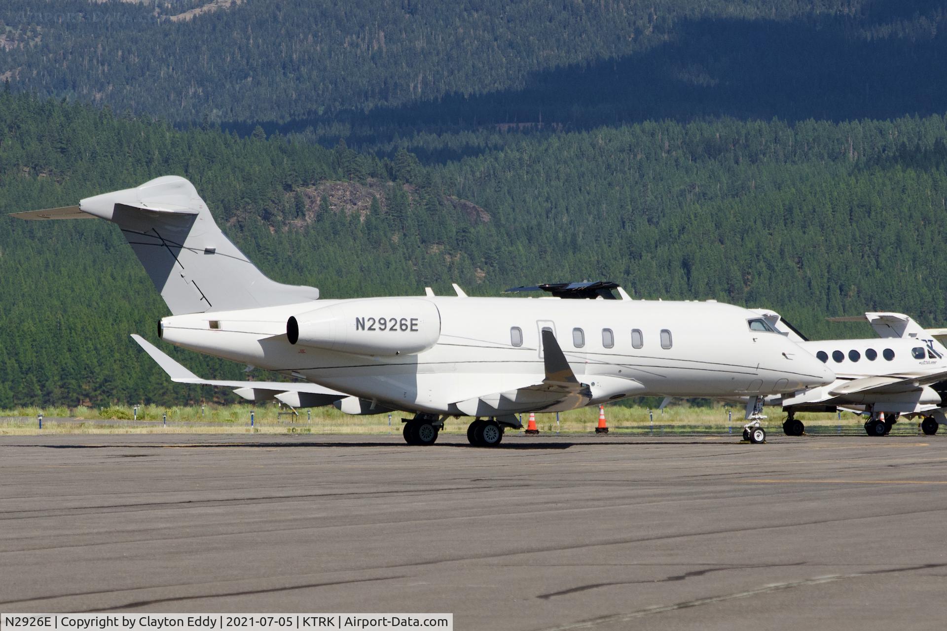 N2926E, 2017 Bombardier Challenger 350 (BD-100-1A10) C/N 20658, Truckee airport California 2021.