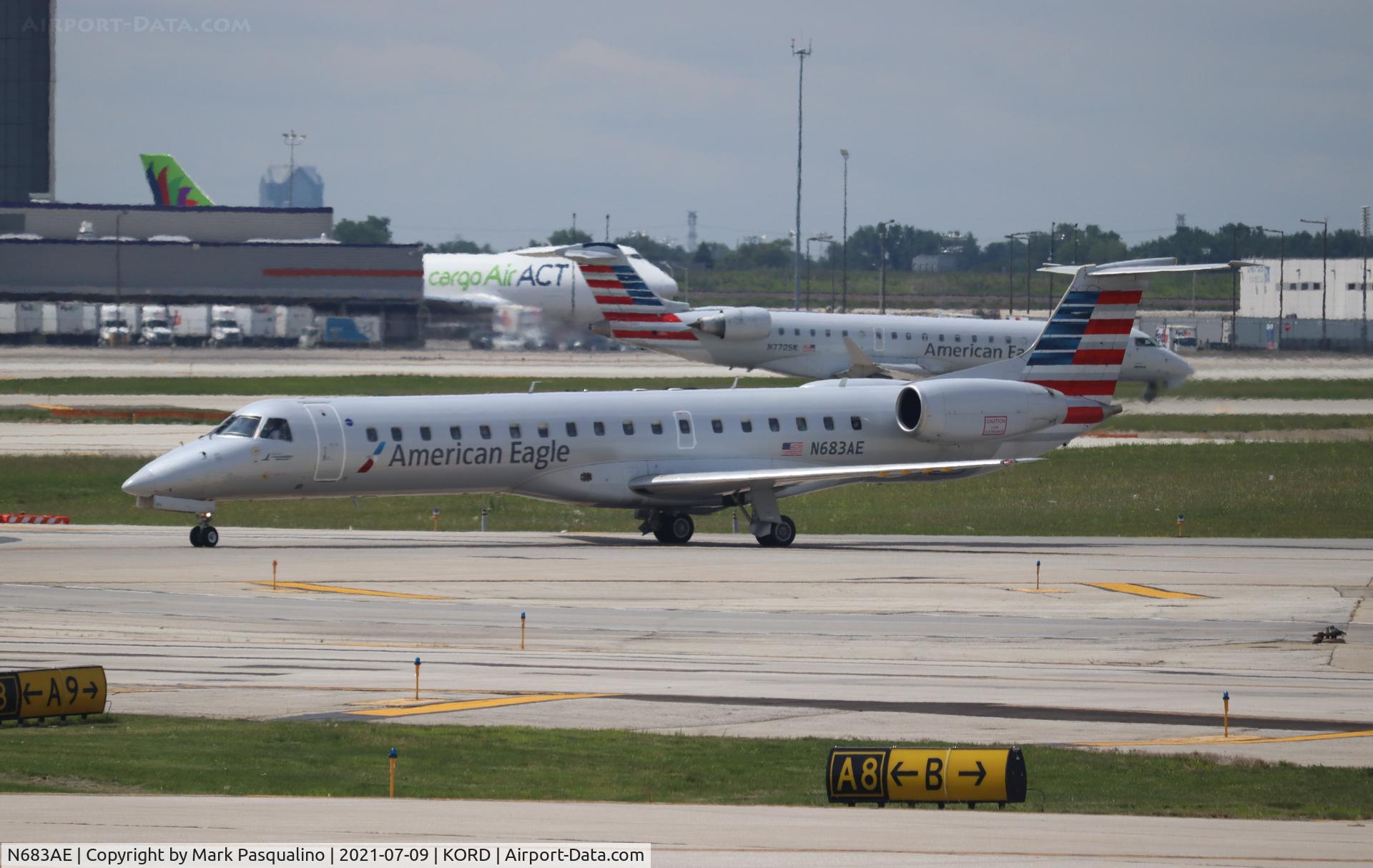N683AE, 2004 Embraer ERJ-145LR (EMB-145LR) C/N 14500833, EMB-145LR