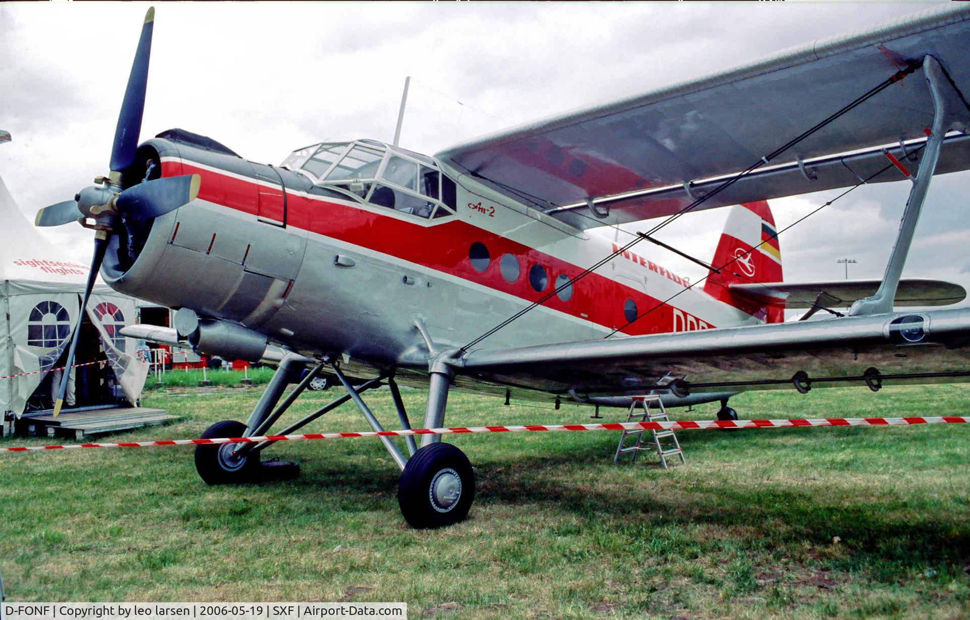 D-FONF, 1962 Antonov An-2TP C/N 117447319, Berlin ILA 19.5.2006