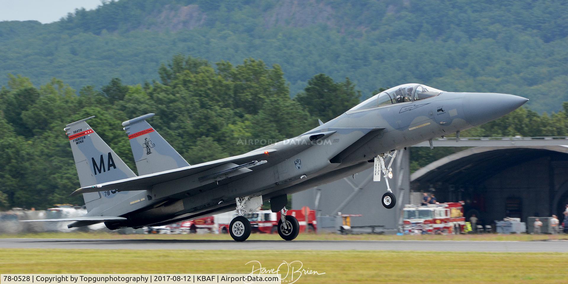 78-0528, McDonnell Douglas F-15C Eagle C/N 0517/C061, Wingman touching down