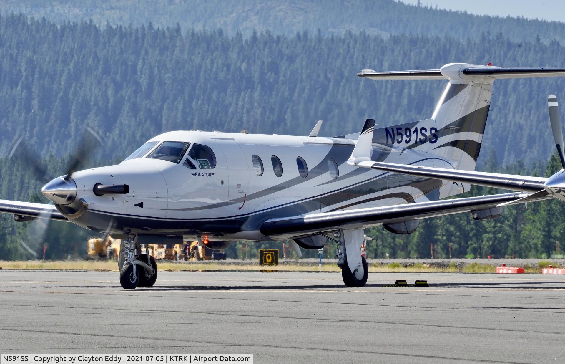 N591SS, 2004 Pilatus PC-12/45 C/N 591, Truckee airport California 2021.