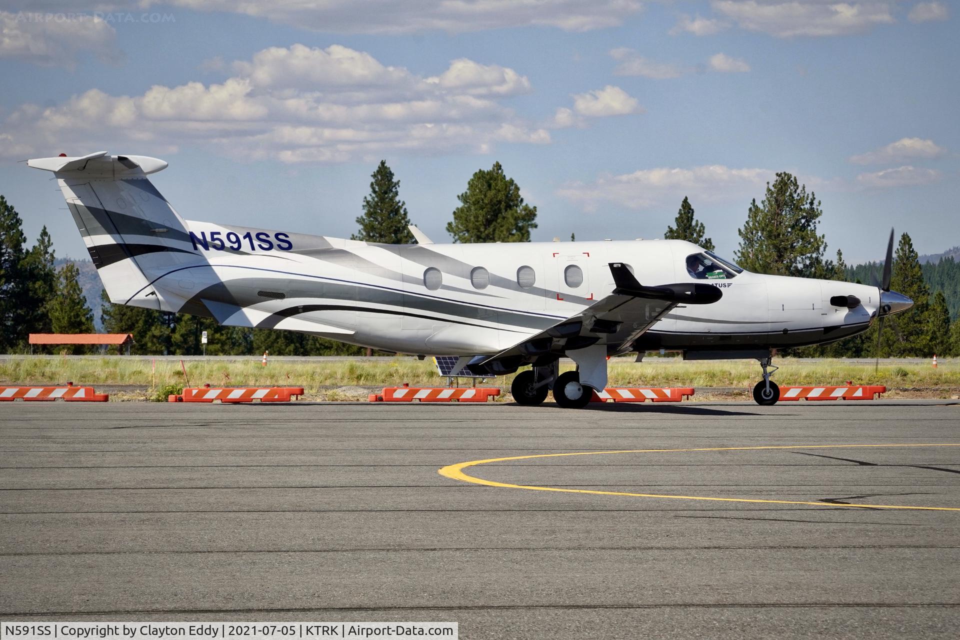 N591SS, 2004 Pilatus PC-12/45 C/N 591, Truckee airport California 2021.