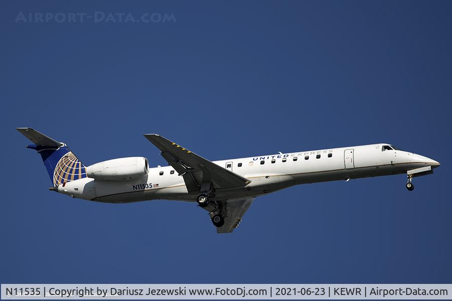 N11535, 2001 Embraer ERJ-145LR (EMB-145LR) C/N 145518, Embraer EMB-145LR - United Express (ExpressJet Airlines)   C/N 145518, N11535