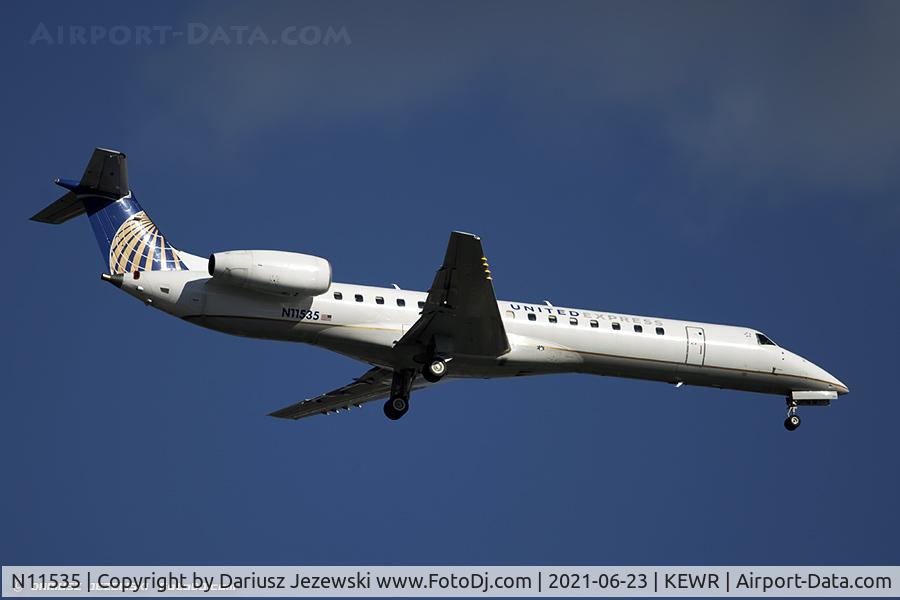 N11535, 2001 Embraer ERJ-145LR (EMB-145LR) C/N 145518, Embraer EMB-145LR - United Express (ExpressJet Airlines)   C/N 145518, N11535