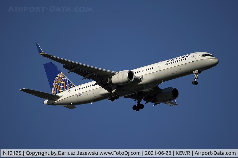 N12125, 1998 Boeing 757-224 C/N 28967, Boeing 757-224 - United Airlines  C/N 28967, N12125